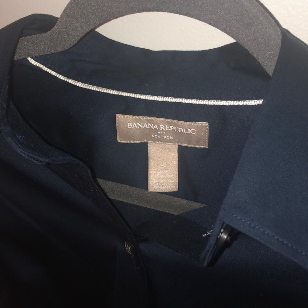 Banana Republic Collated Button Up - Picture 2 of 2